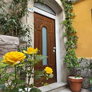 casanica-taormina.taorminaitalyhotels.com/