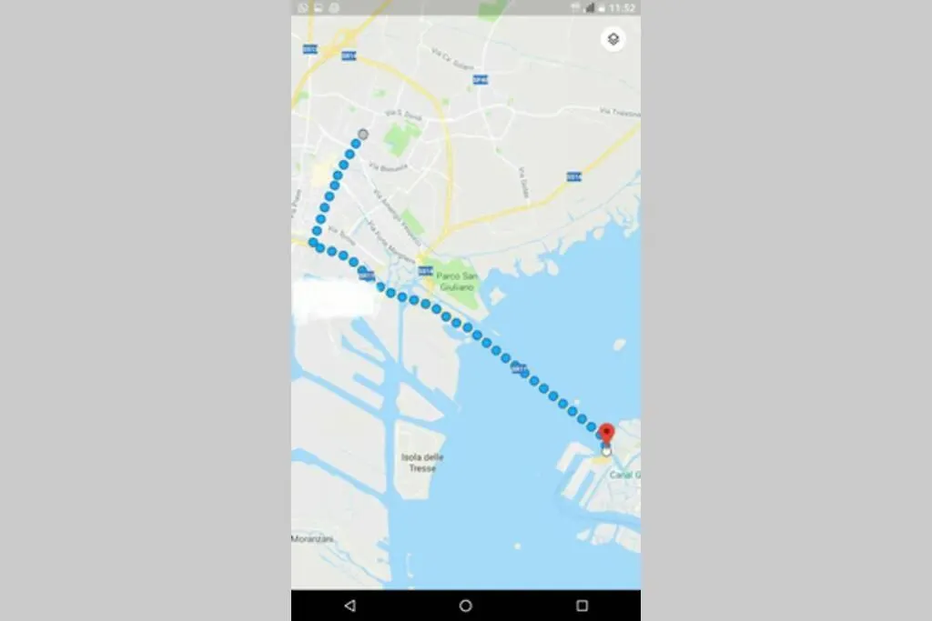 Ferienwohnung CaRos 30mt tram Venezia Wifi ingresso indipendente Mestre Apartment